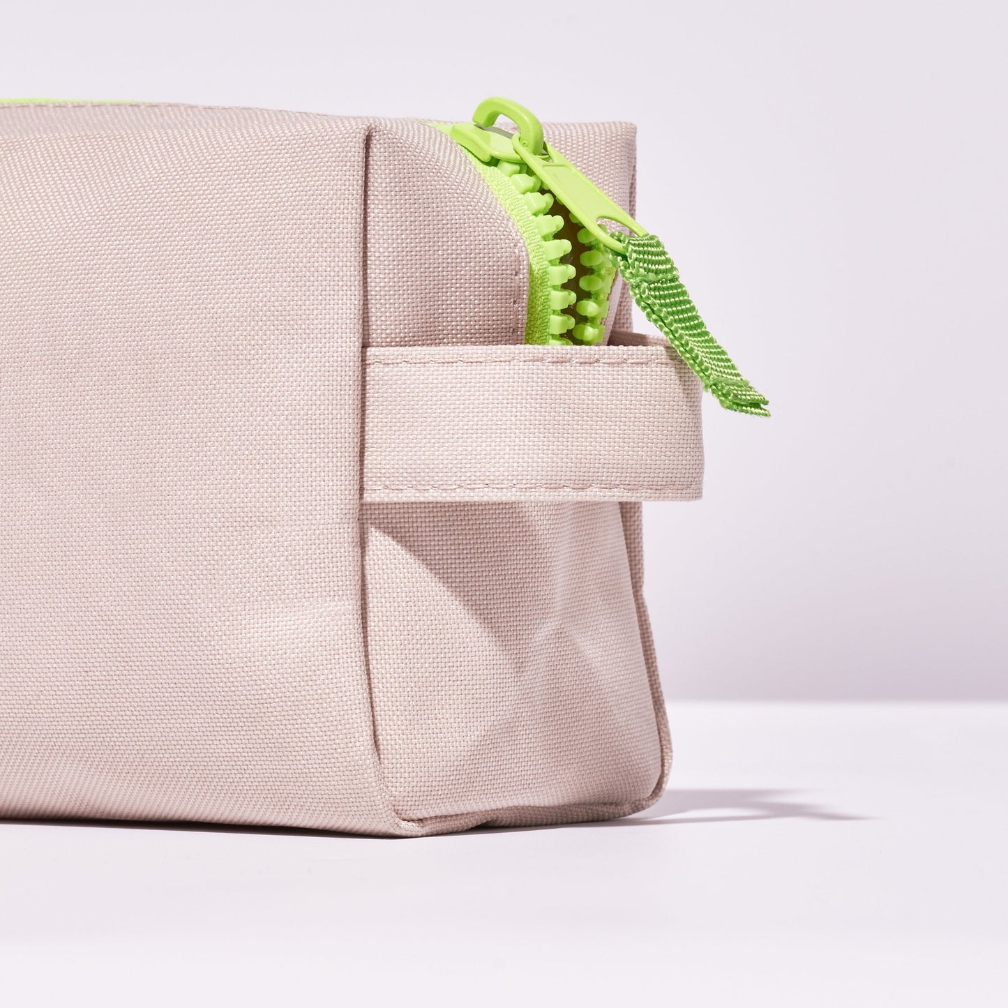Recycelte Beauty-Tasche von Fussy